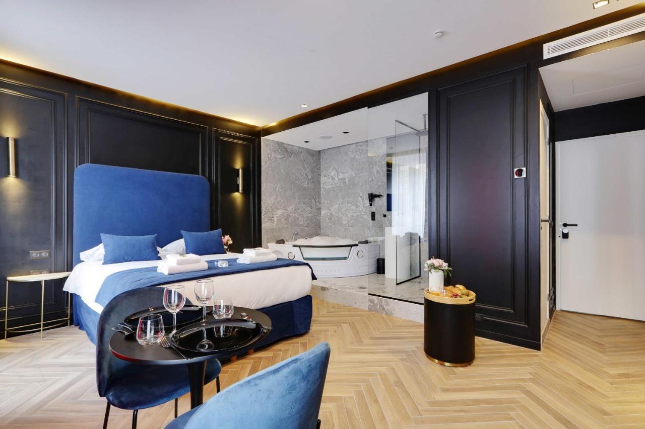 Couples Getaway Unit With Jacuzzi - City Center 巴黎 外观 照片